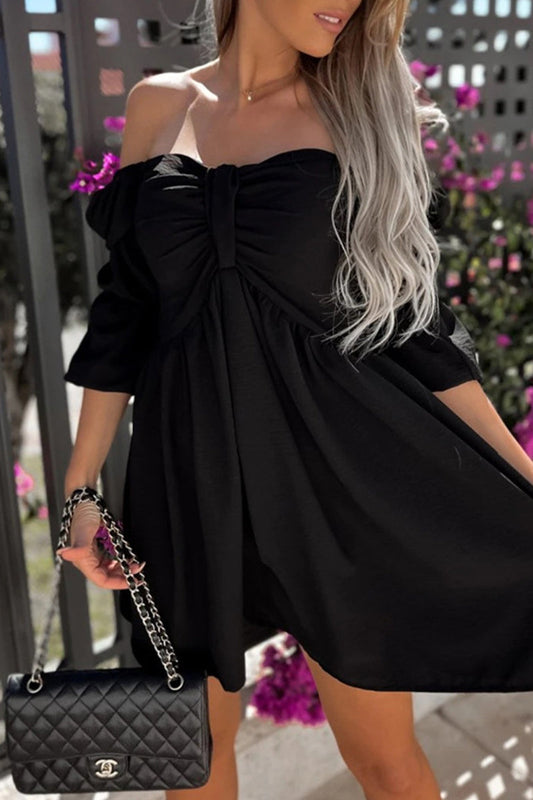 Sophisticated Dress with a Clean Classic Look