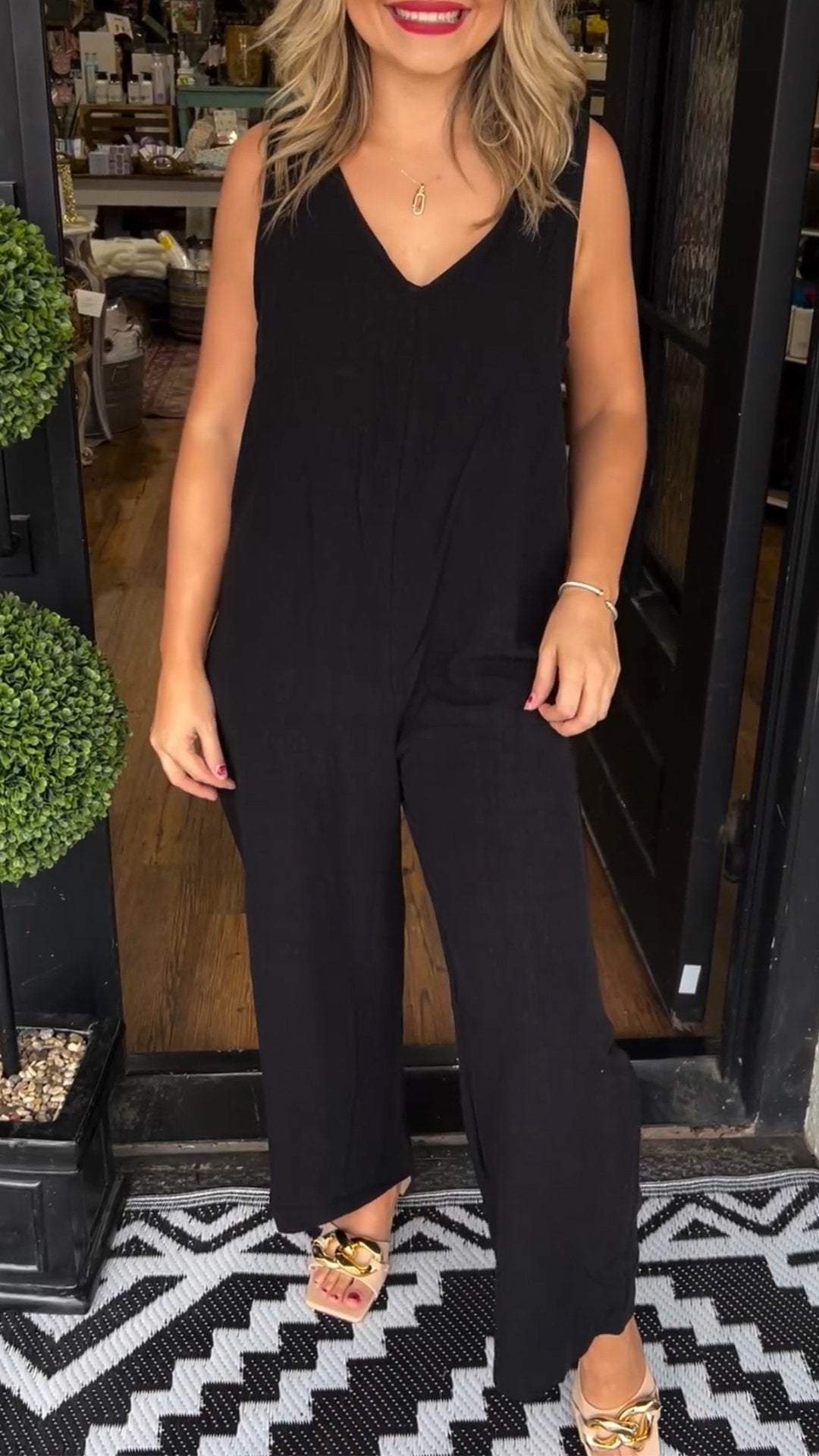 Sophisticated Garment with a Clean Classic Look