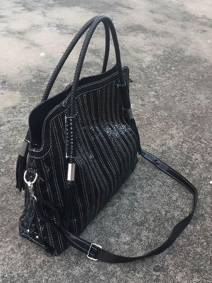 Beautifully Crafted Bag in a Classic Style