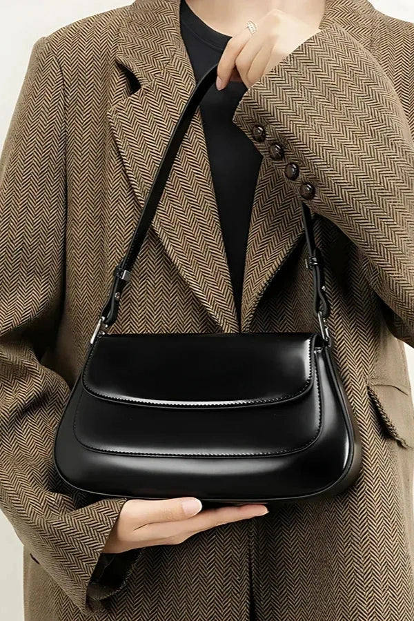 A Vintage Style Bag with Delicate Timeless Details