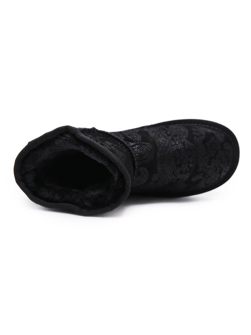 Elegantly Styled Garment for Everyday Wear