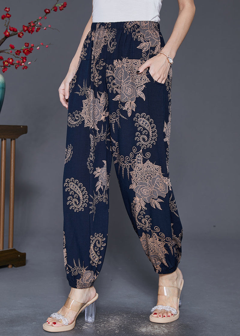 Well Tailored Pants with a Graceful Silhouette