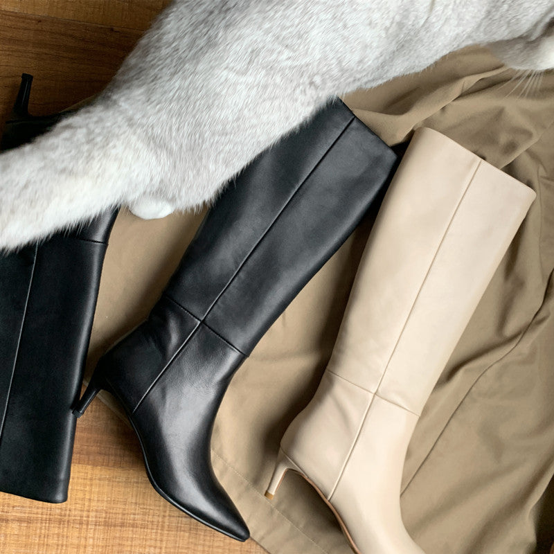 Classic Vintage Boots with a Flattering Fit