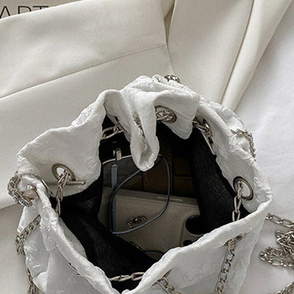 Effortlessly Elegant Bag with a Timeless Design
