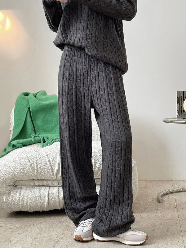 Elegantly Styled Pants for Everyday Wear
