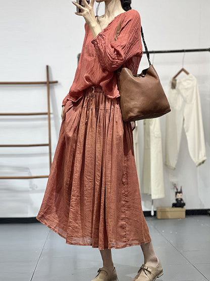 Well Tailored Blouse with a Graceful Silhouette