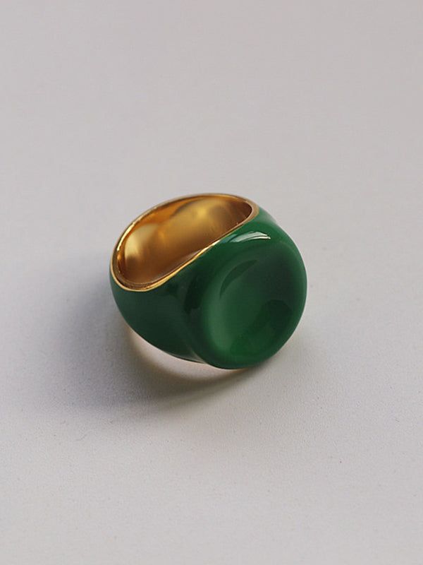 Beautifully Finished Garment in a Timeless Design