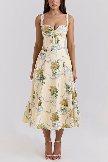 Gracefully Styled Dress for Any Occasion