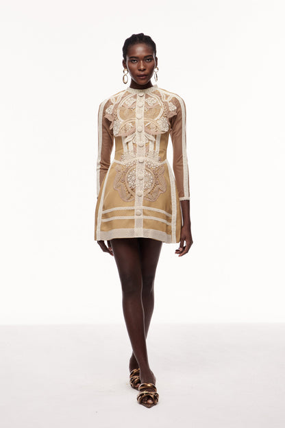 Polished Dress with an Effortless Classic Look