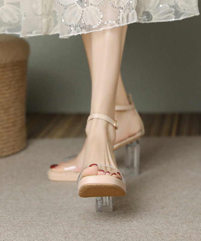Effortlessly Elegant Sandals with a Timeless Design