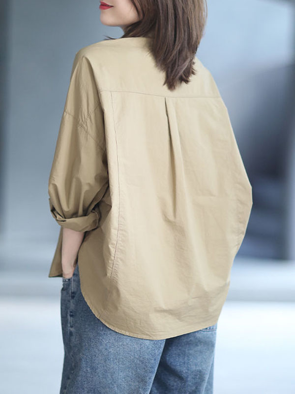 Sophisticated Blouse with a Clean Classic Look