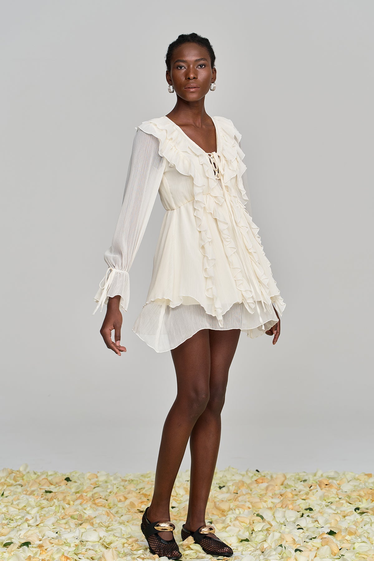 Gracefully Styled Dress for Any Occasion
