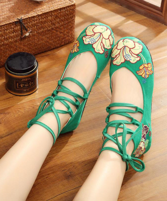 Sophisticated Shoes with a Clean Classic Look