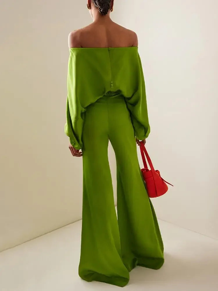 Beautifully Finished Blouse in a Timeless Design