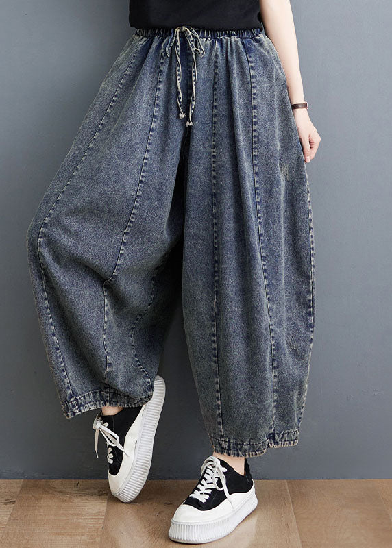 Effortlessly Elegant Pants with a Timeless Design