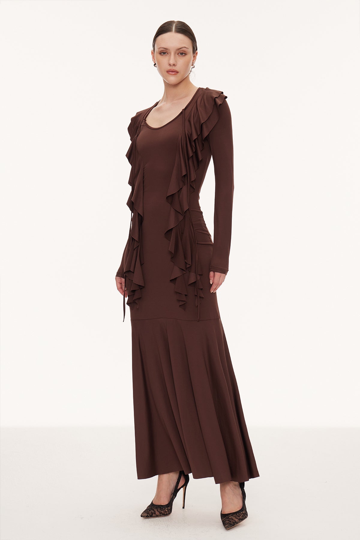 Gracefully Styled Dress for Any Occasion