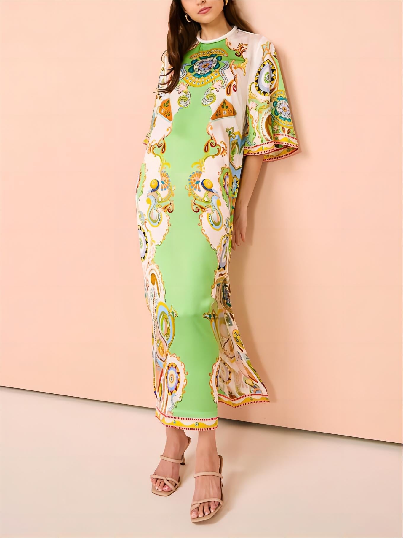Gracefully Styled Dress for Any Occasion