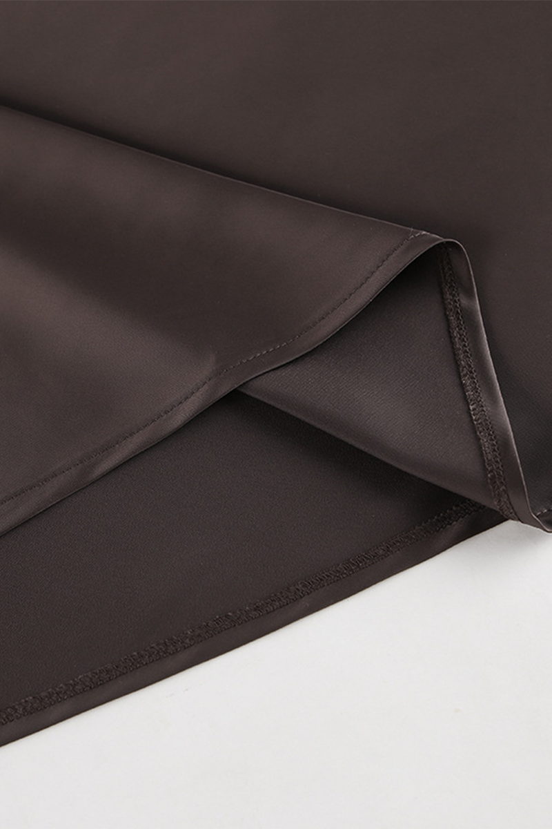 Gracefully Styled Garment for Any Occasion