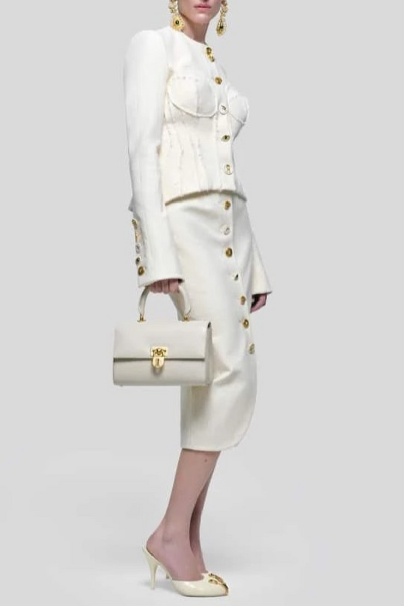 Sophisticated Garment with a Clean Classic Look