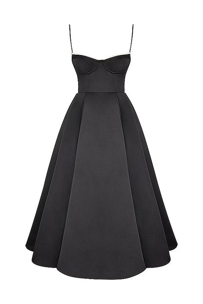 Classic Vintage Dress with a Flattering Fit