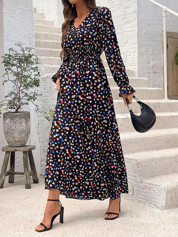 Classic Vintage Dress with a Flattering Fit