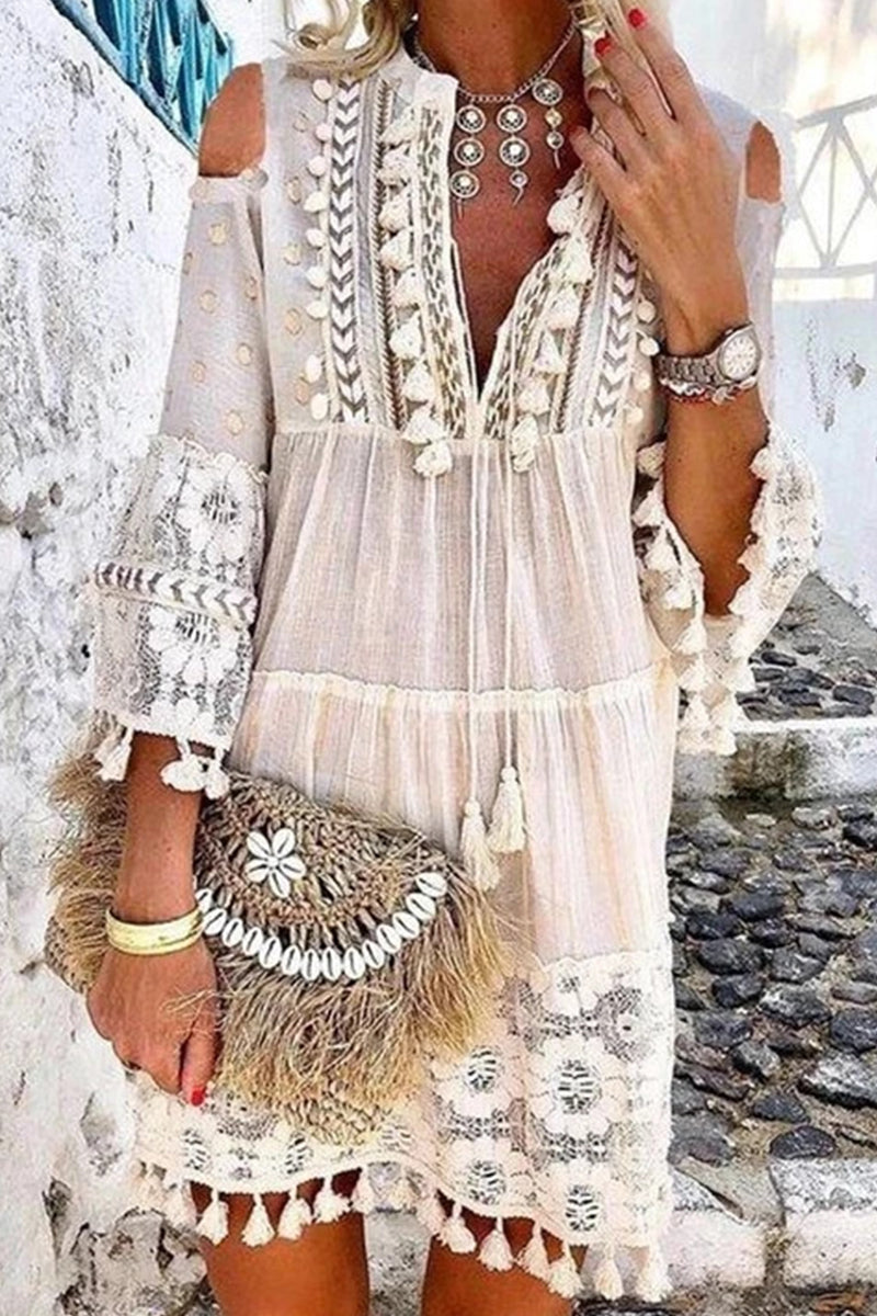 Beautifully Finished Dress in a Timeless Design