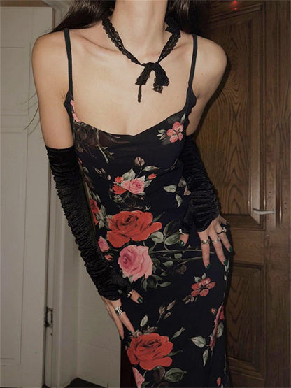 Classic Vintage & Enduringly Stylish Dress