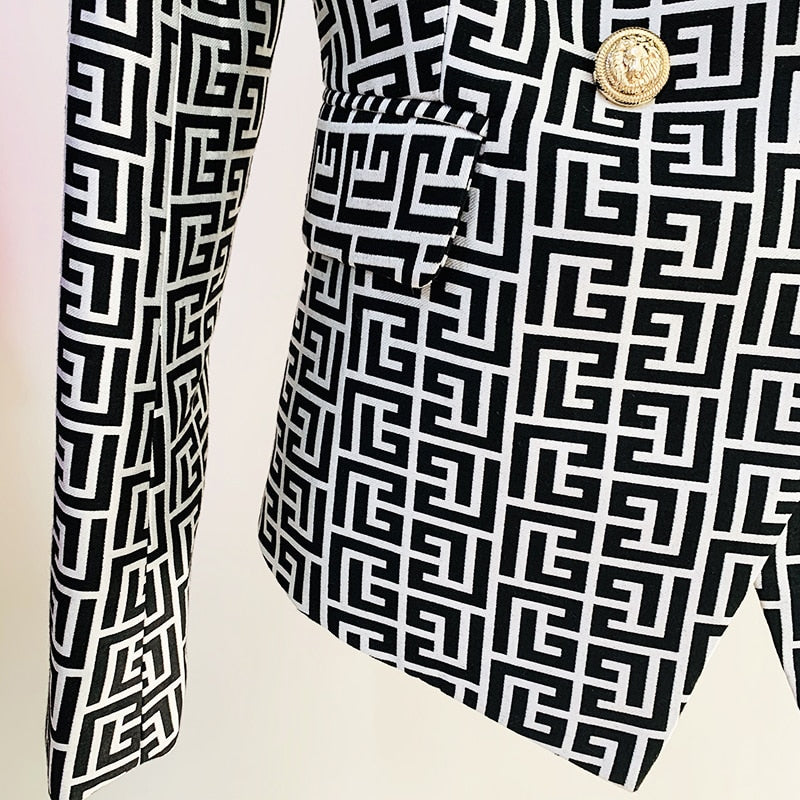 Polished Garment with an Effortless Classic Look