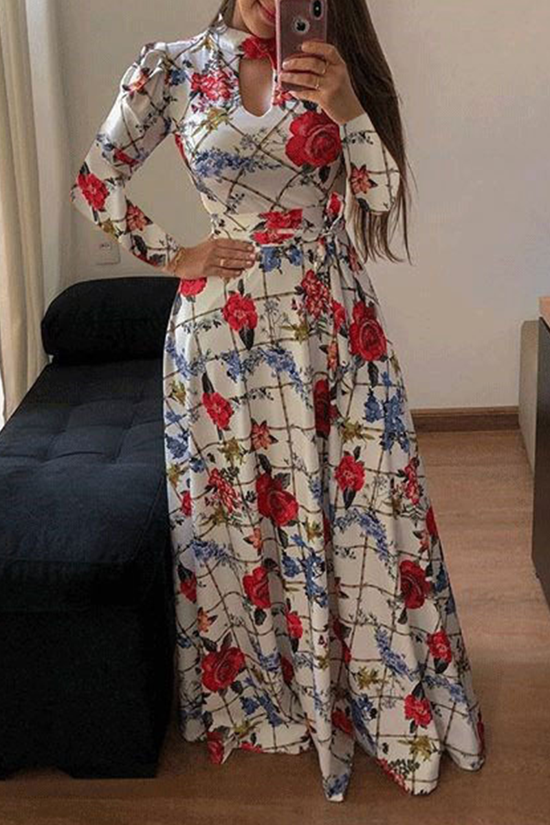 Well Tailored Dress with a Graceful Silhouette