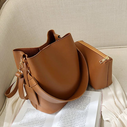 Polished Bag with an Effortless Classic Look