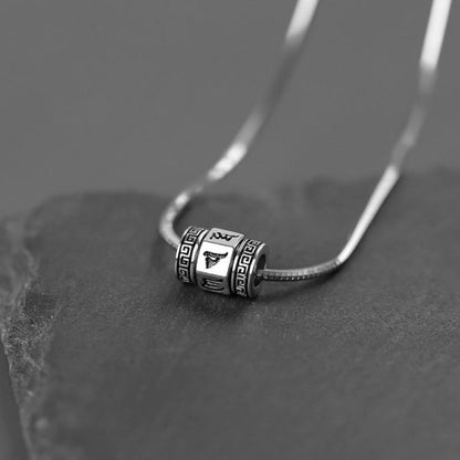 Beautifully Finished Garment in a Timeless Design