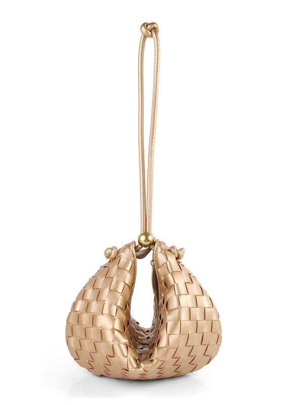 Beautifully Finished Bag in a Timeless Design