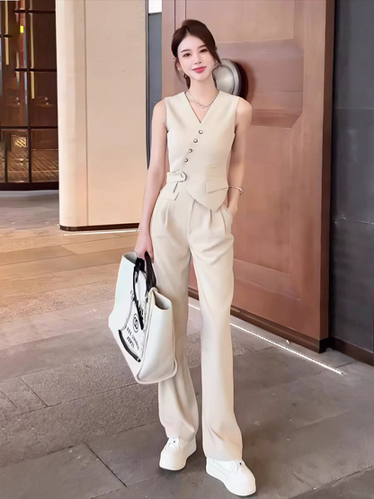 Polished Pants with an Effortless Classic Look