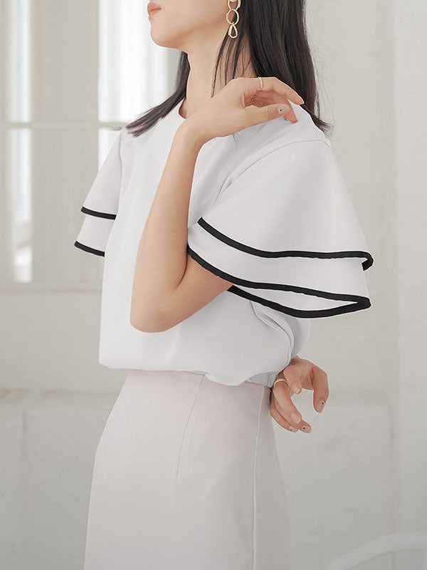 Beautifully Finished T-Shirt in a Timeless Design