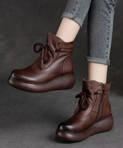 Polished Boots with an Effortless Classic Look