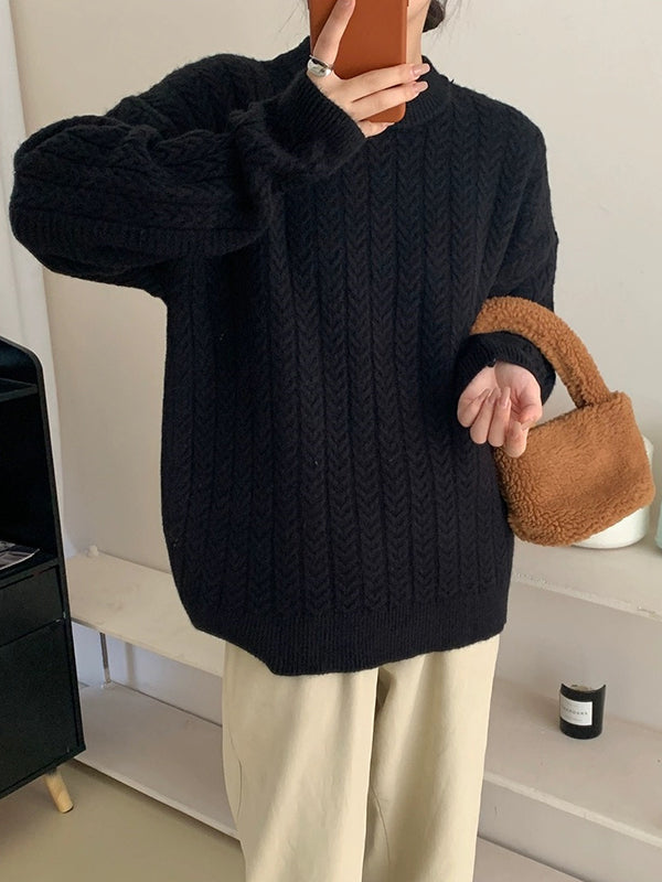 Effortlessly Elegant Sweater with a Timeless Design