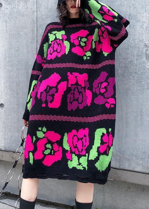 Classic Vintage Sweater with a Flattering Fit