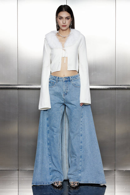 Effortlessly Elegant Garment with a Timeless Design