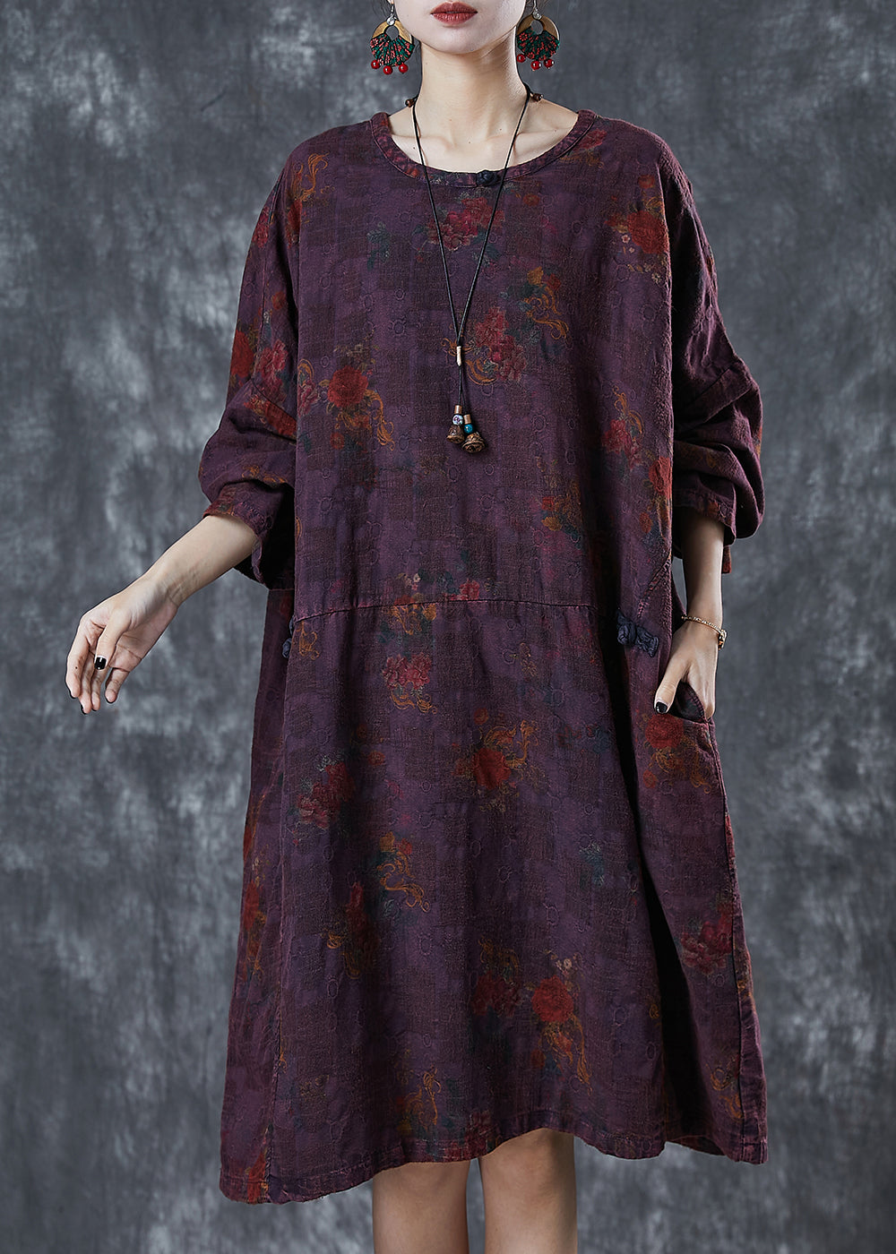 Well Tailored Dress with a Graceful Silhouette