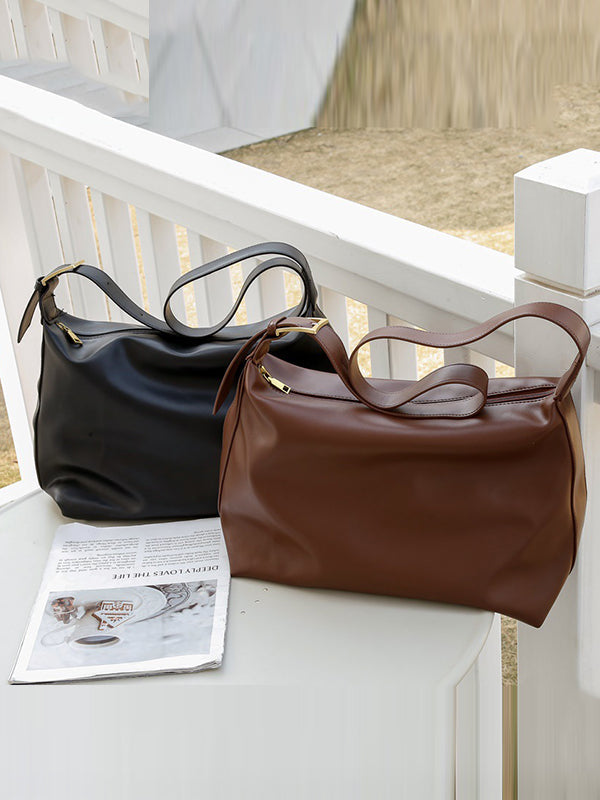 Effortlessly Elegant Bag with a Timeless Design