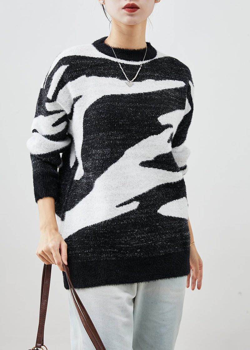 Gracefully Styled Sweater for Any Occasion