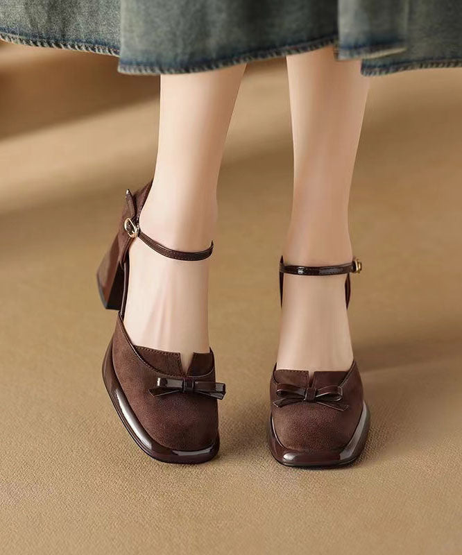A Vintage Style Sandals with Delicate Timeless Details