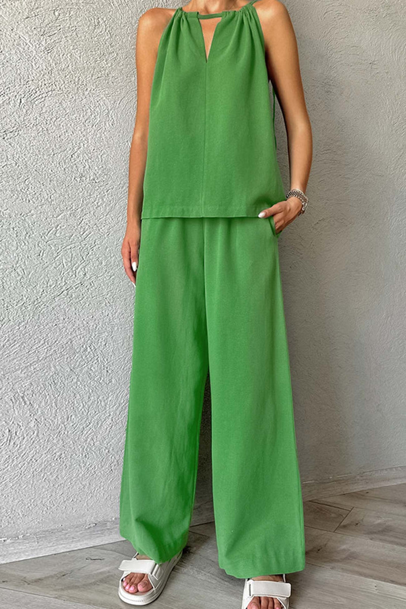 Vintage Inspired Pants with a Contemporary Edge