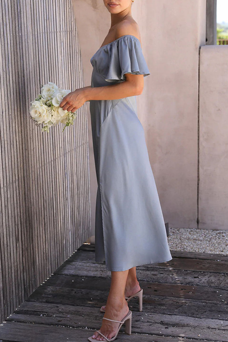 Well Tailored Dress with a Graceful Silhouette