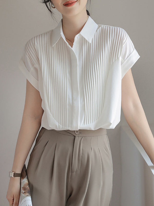 Effortlessly Elegant Blouse with a Timeless Design