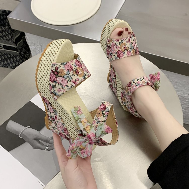 Vintage Inspired Heels with a Contemporary Edge