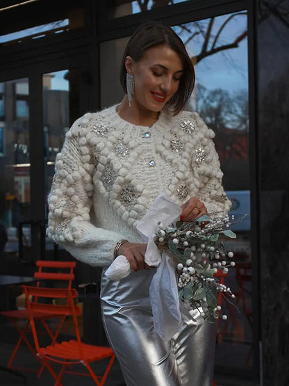 Elegantly Styled Cardigan for Everyday Wear