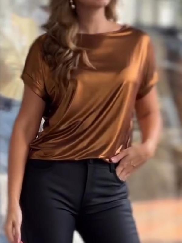 Beautifully Finished Top in a Timeless Design