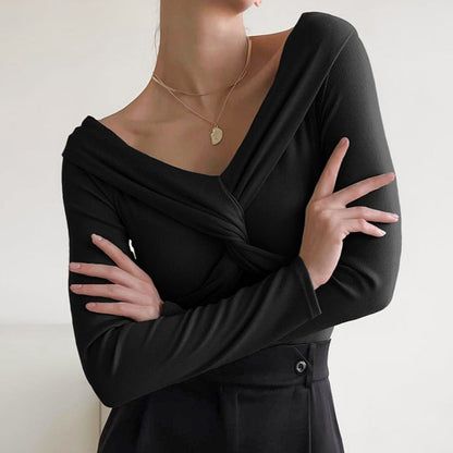 Classic Vintage Sweater with a Flattering Fit