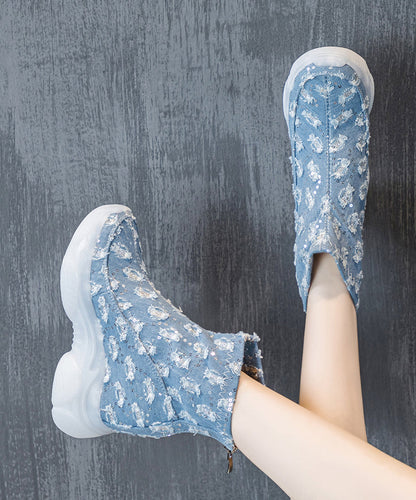 Beautifully Finished Heels in a Timeless Design